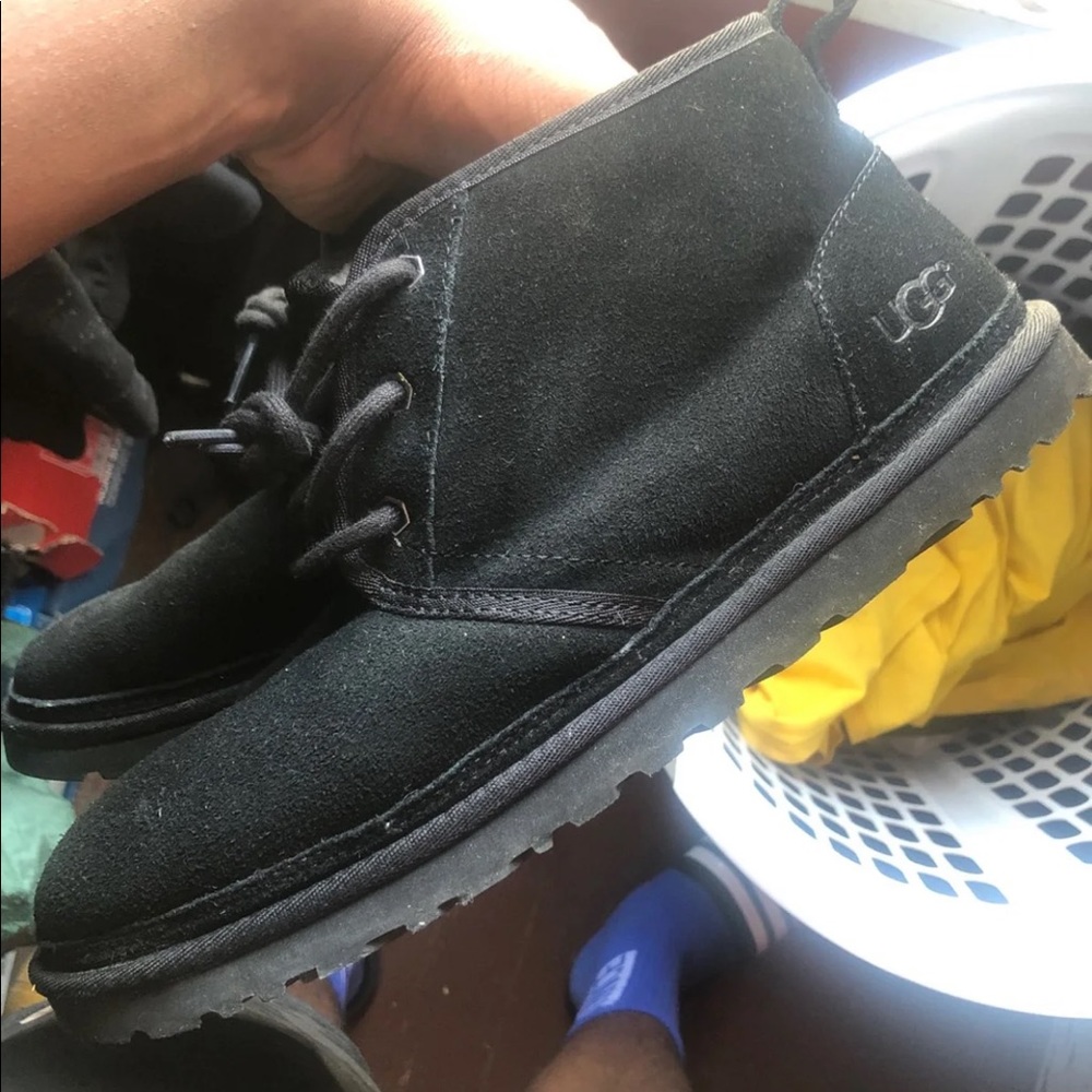 UGG Australia men’s shoes size 11